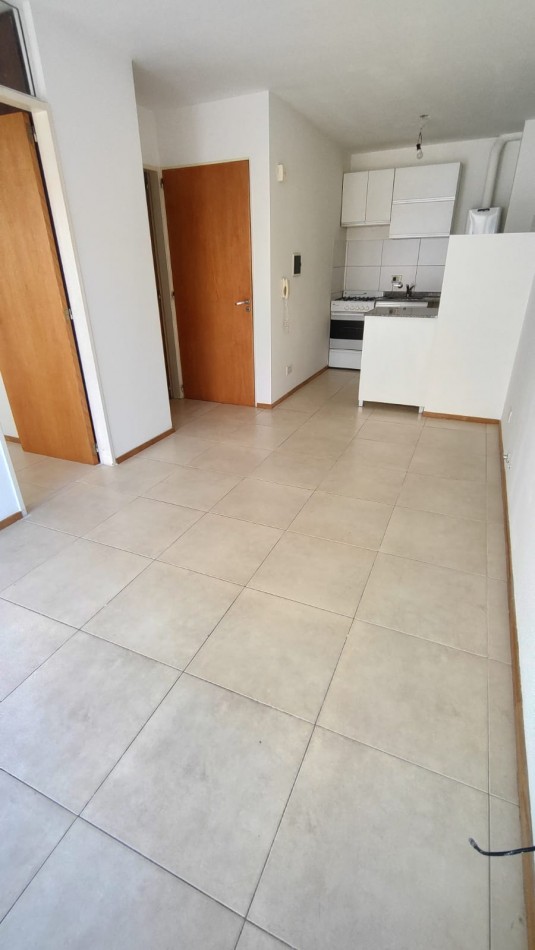 ALQUILER!!!!  DEPTO - PASCO Y ALEM