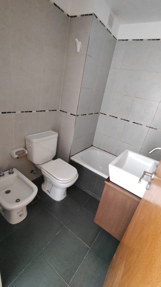 ALQUILER!!!!  DEPTO - PASCO Y ALEM