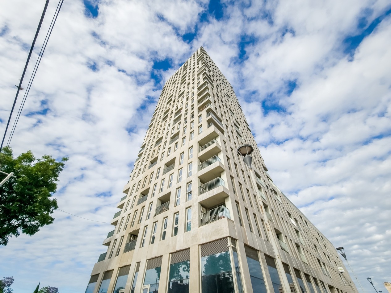 DEPTO.  A ESTRENAR - 3 DORMITORIOS CON COCHERA - PUERTO NORTE