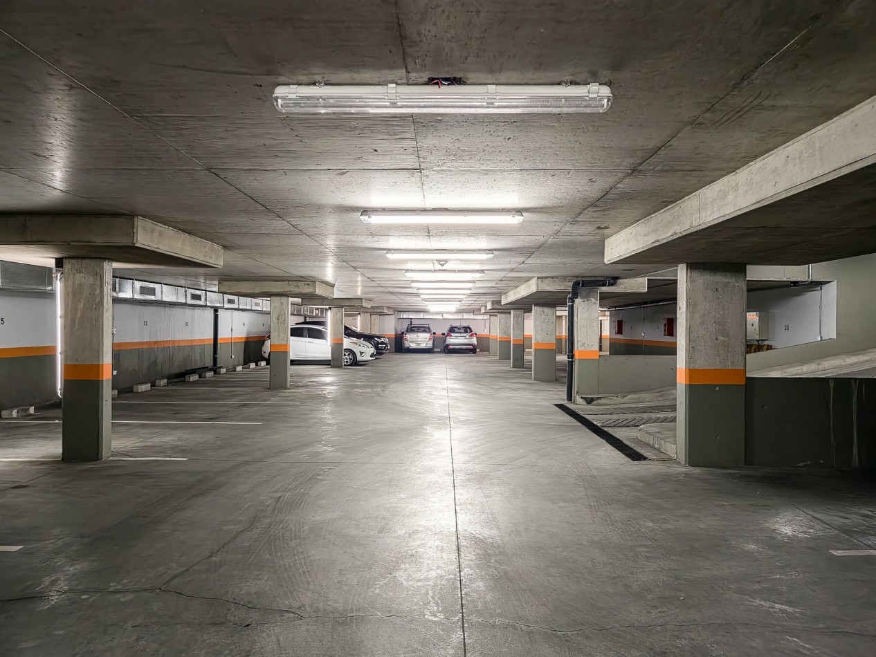 DEPTO.  A ESTRENAR - 3 DORMITORIOS CON COCHERA - PUERTO NORTE