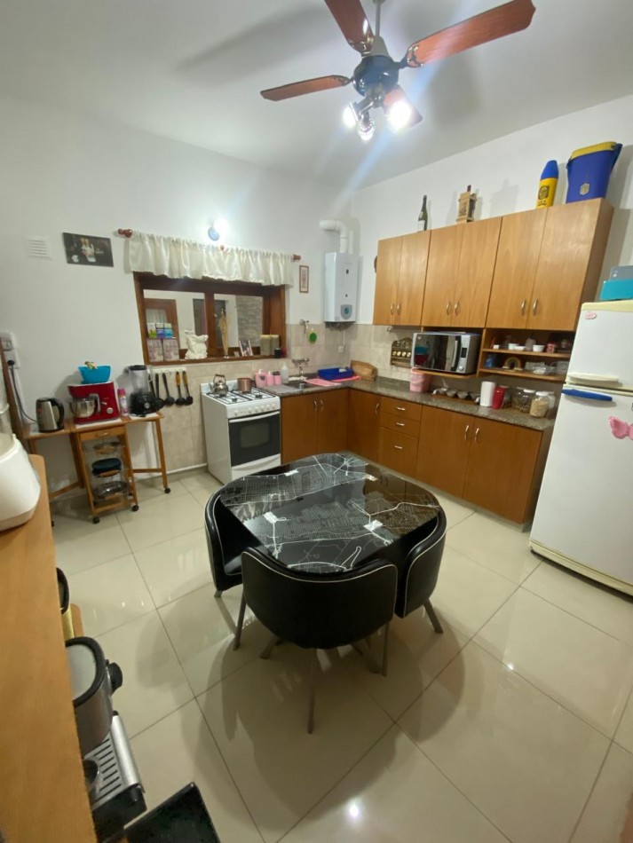 CASA  BARRIO BELLA VISTA