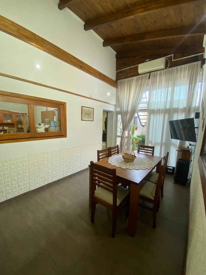 CASA  BARRIO BELLA VISTA