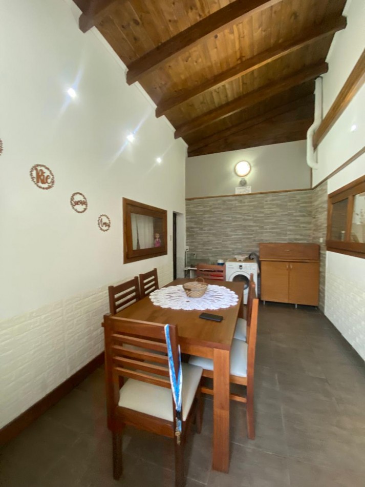 CASA  BARRIO BELLA VISTA