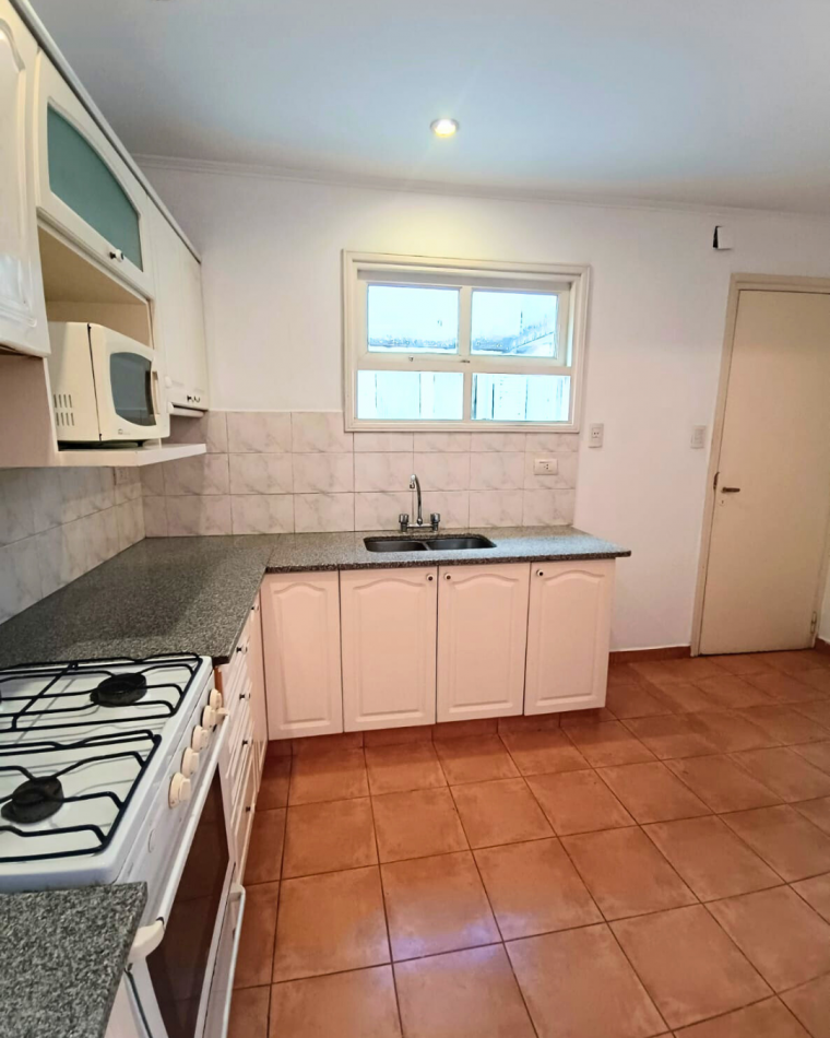 SEMIPISO - BARRIO MARTIN 