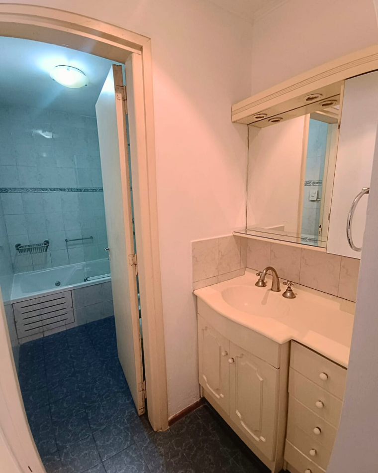 SEMIPISO - BARRIO MARTIN 