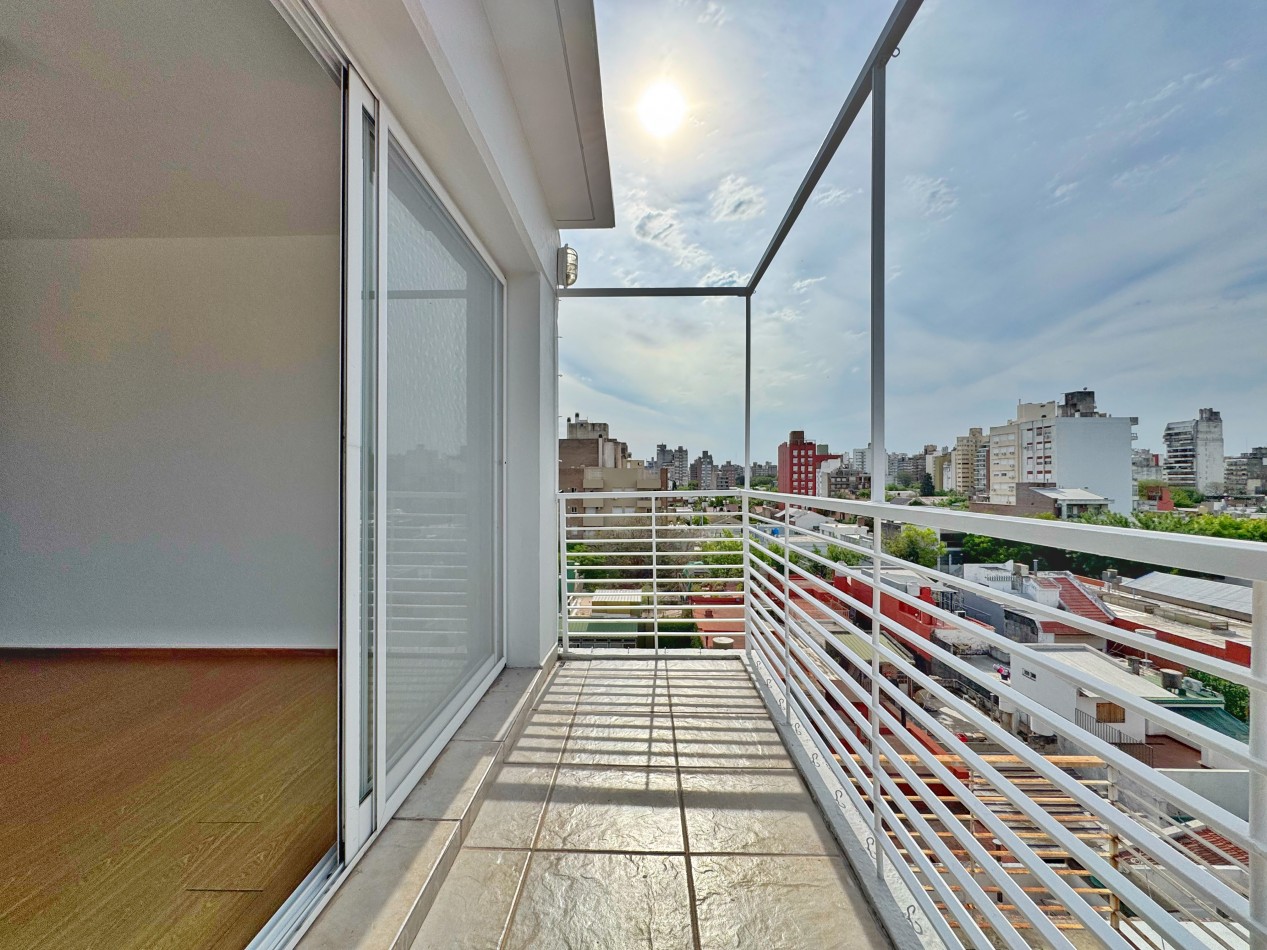 SEMIPISO CON COCHERA