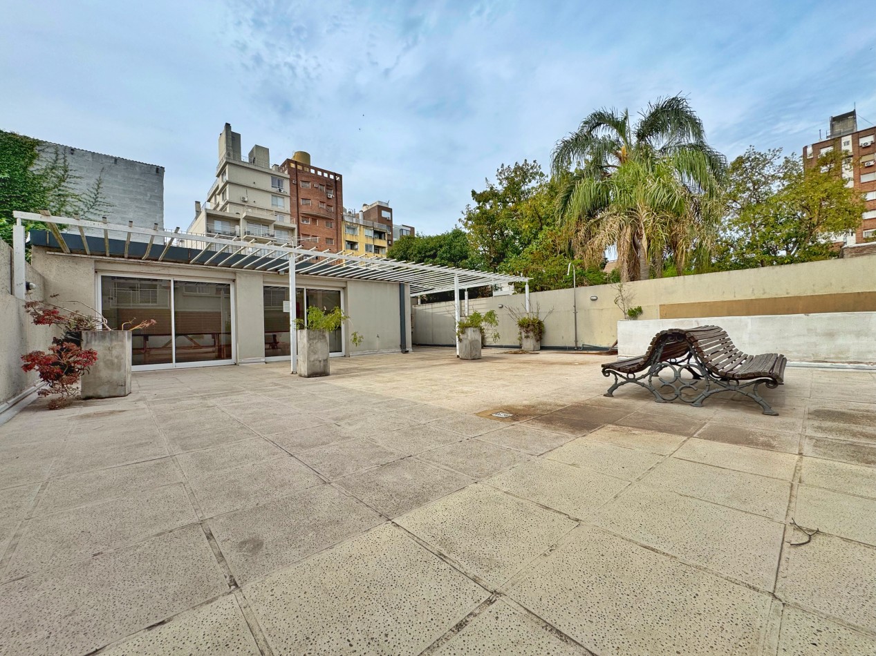 SEMIPISO CON COCHERA