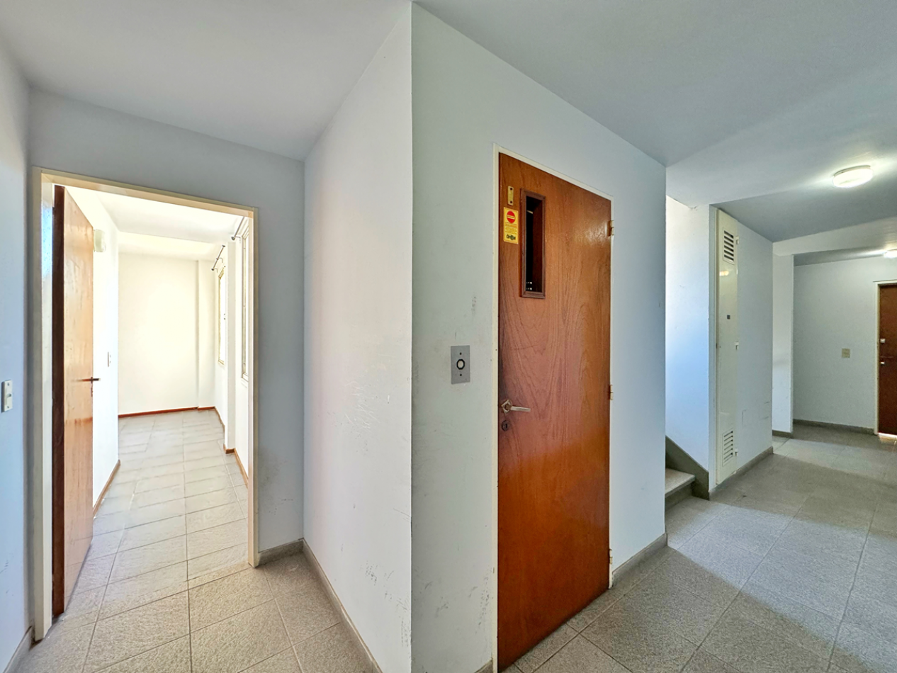 MONO - REPUBLICA LA SEXTA