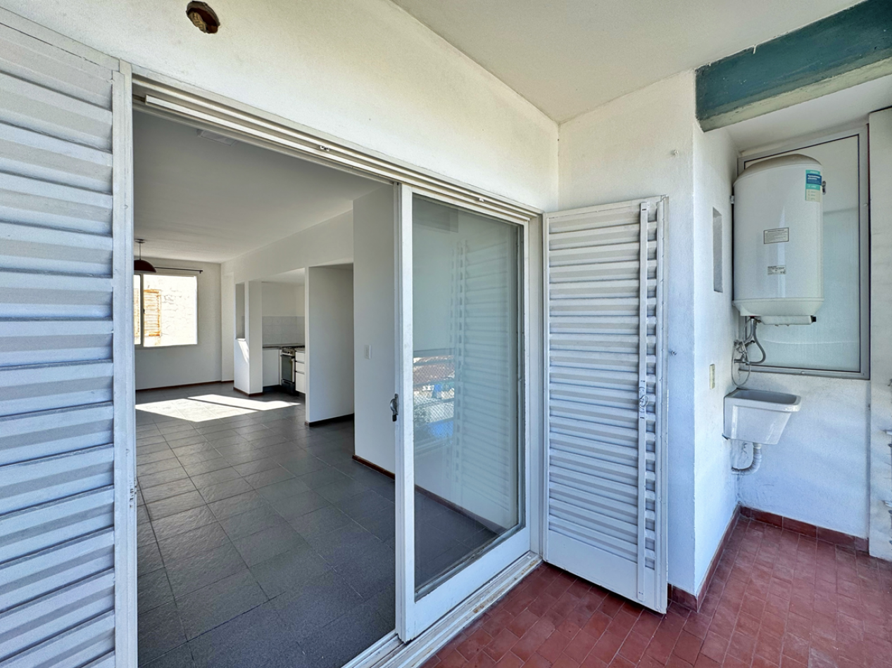 MONO - REPUBLICA LA SEXTA